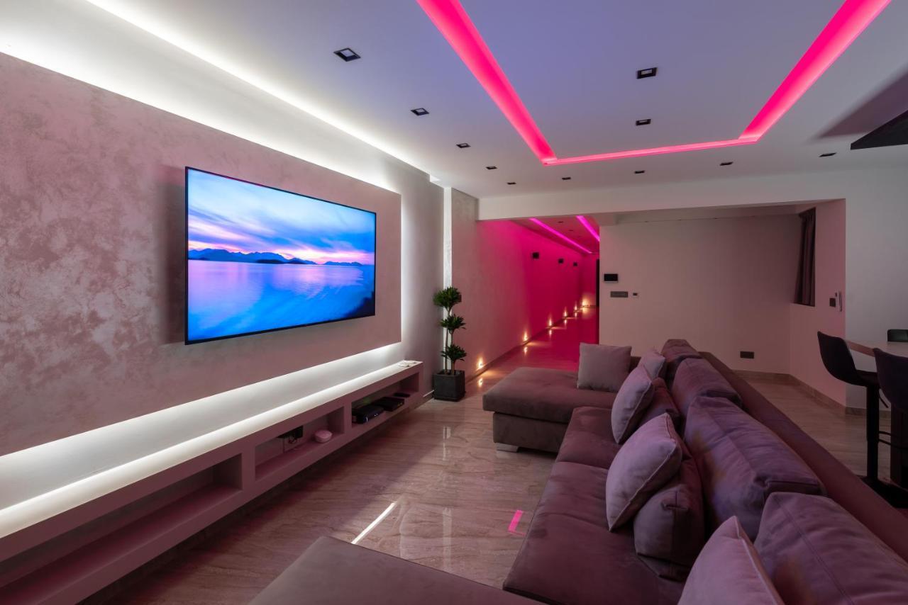 Luxury 2 Bed Apartment In The Heart Of St Julians سانت جوليان المظهر الخارجي الصورة