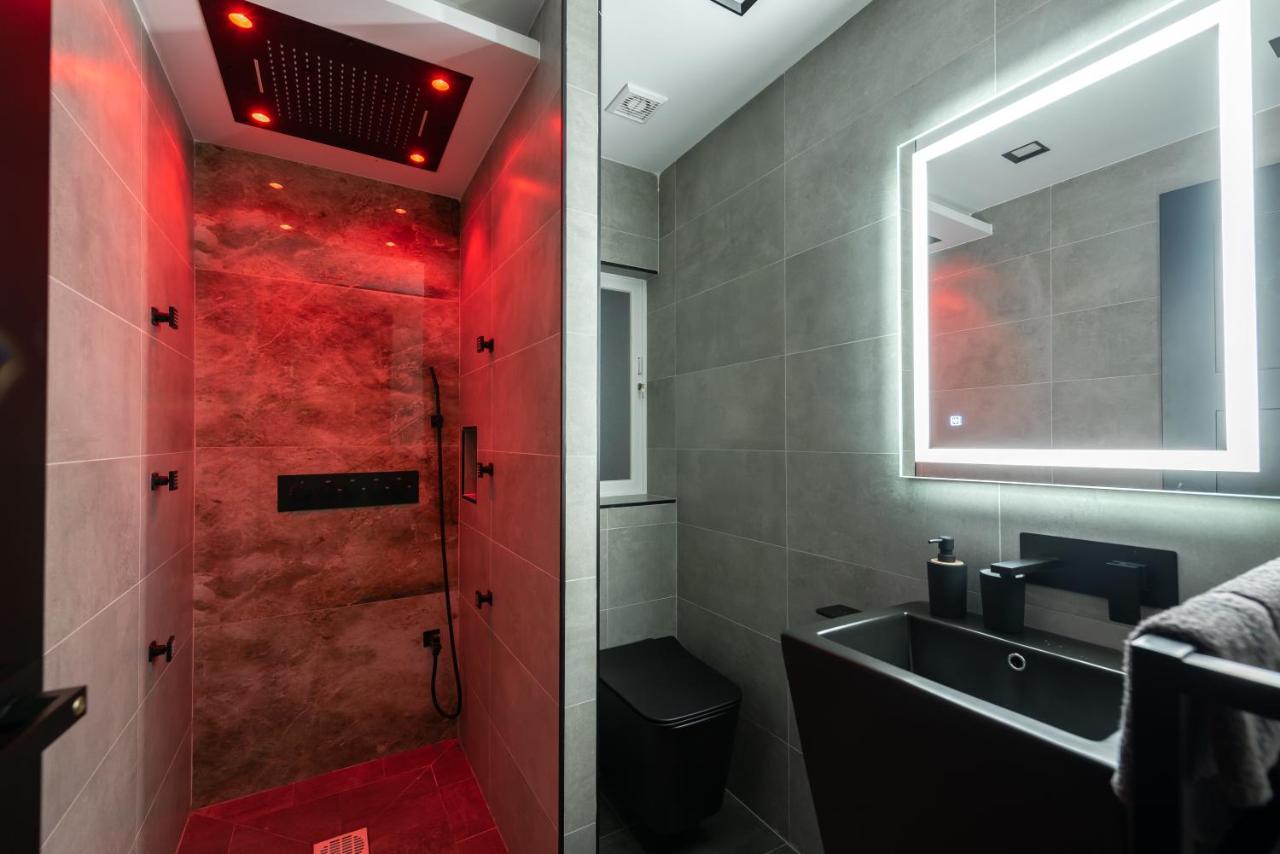 Luxury 2 Bed Apartment In The Heart Of St Julians سانت جوليان المظهر الخارجي الصورة